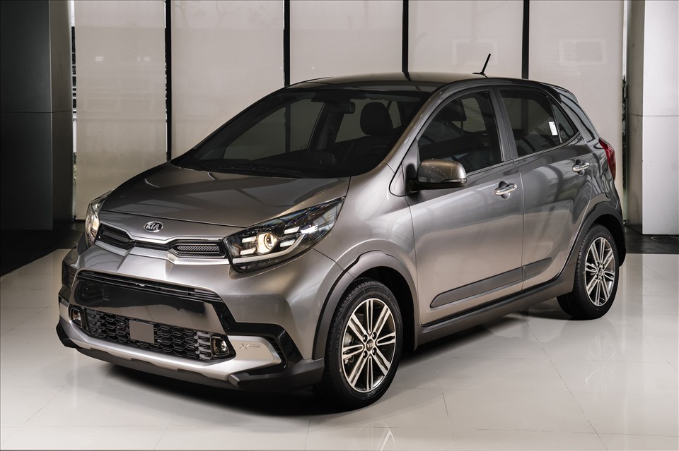 Kia Morning, một trong những xe ô tô nhỏ gọn cho nữ với ngoại hình bắt mắt