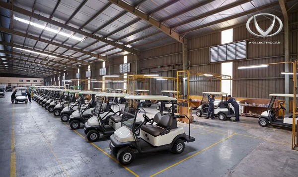 Công ty Tùng Lâm sản xuất xe ô tô điện 4 bánh made in Vietnam