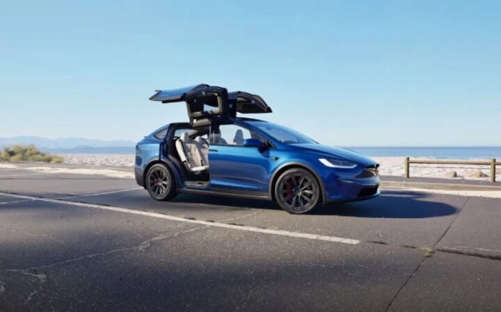 Xe ô tô điện Mỹ Tesla Model Y, mẫu SUV điện hiệu suất cao được ưa chuộng tại thị trường