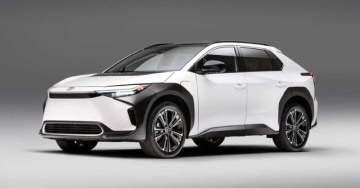 Toyota bZ4X – SUV điện, pin bền, công nghệ tiên tiến.