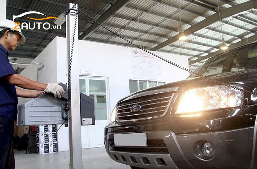 Lốp xe mòn là lỗi không đăng kiểm xe ô tô thường gặp