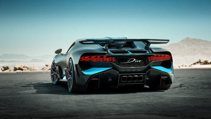 02 bugatti divo rendering