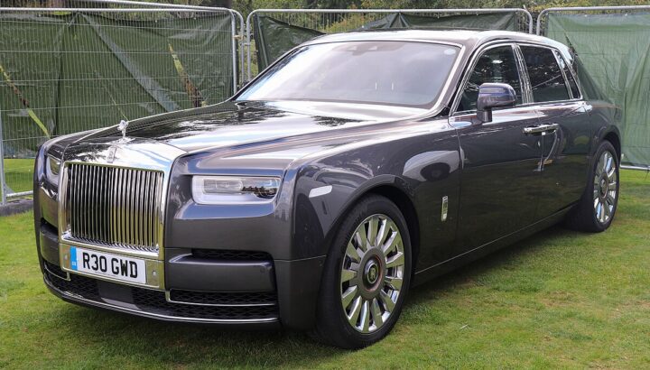 1200px 2019 Rolls Royce Phantom V12 Automatic 6.75