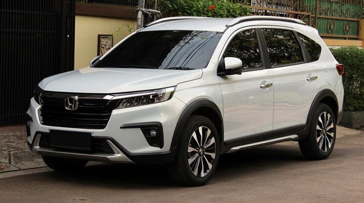 1200px 2022 Honda BR V Prestige with Honda Sensing 1.5 DG3 282022042929