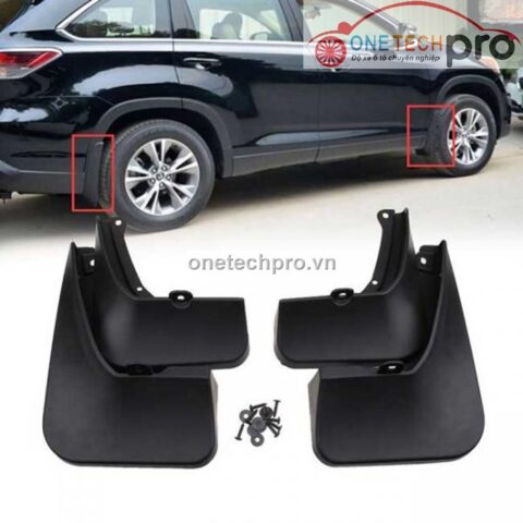 1532317175 chan bun theo xe toyota highlander