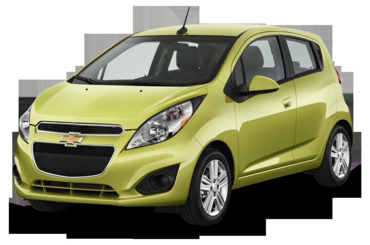 Hình ảnh tổng thể phía trước bên trái của xe ô tô Chevrolet Spark 2013 LS AT hatchback
