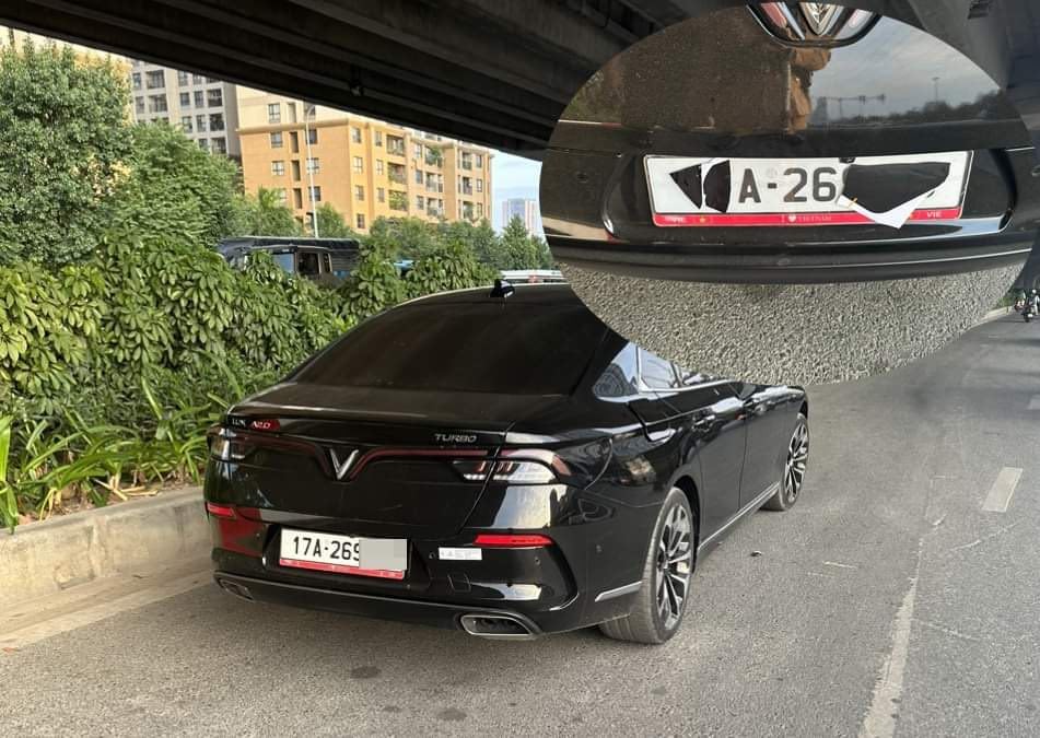 Xe ô tô Vinfast mang biển số Thái Bình bị che khuất, CSGT Hà Nội xử lý hành vi vi phạm giao thông