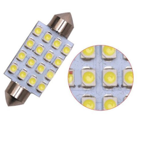 Bóng đèn trần xe ô tô LED dạng panel 3528 với 16 chip LED, chiếu sáng nội thất xe hơi hiện đại.