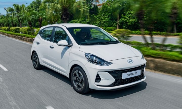 NewGrandi10Hatchback1jpeg 1718337559
