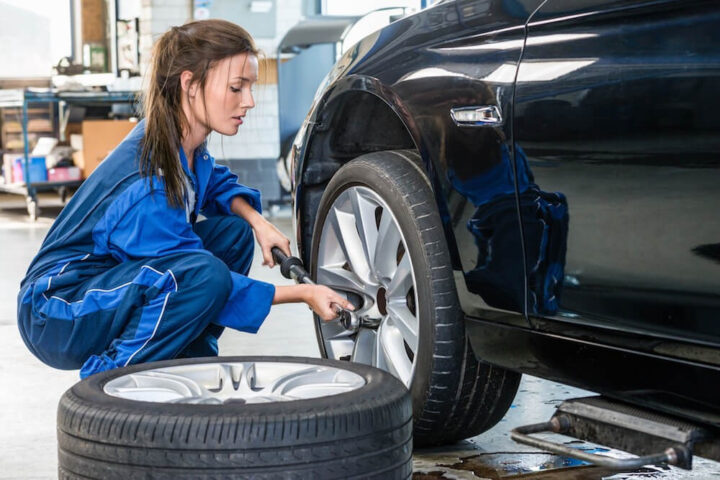 Bảng báo giá lốp xe ô tô con và xe tải tại TPHCM