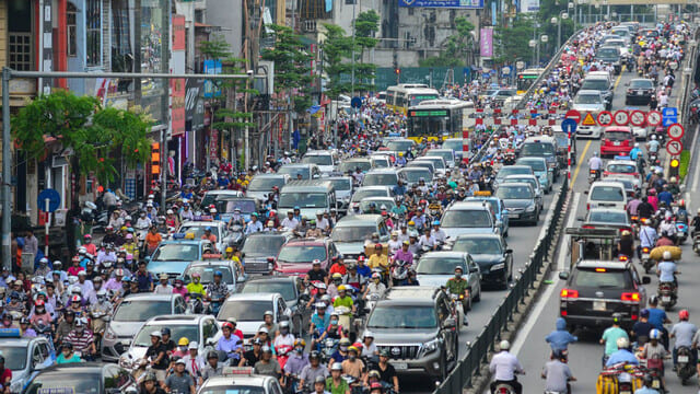 cach lai xe o to trong thanh pho 1 jpeg