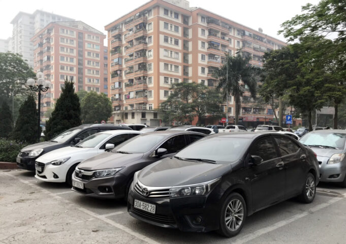 cho thue xe o to co lai ha dong 1