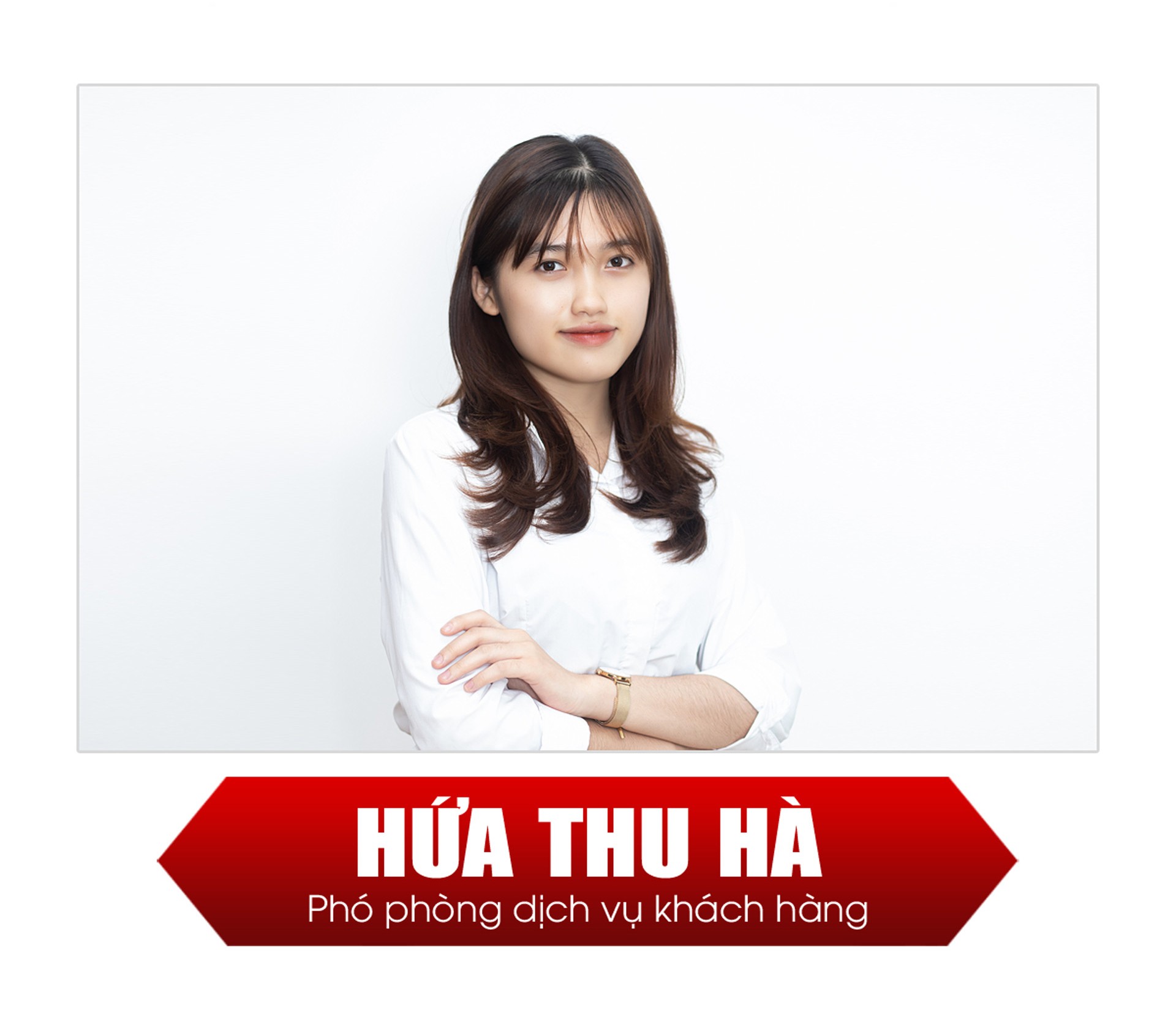 Đội ngũ nhân viên chuyên nghiệp của Sài Gòn Xe Hơi tư vấn về công nghệ rửa xe ô tô