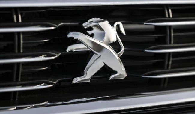 Xe ô tô hình sư tử Peugeot biểu tượng sang trọng
