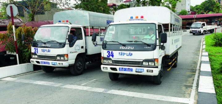 hoc lai xe hang c c500 1 2