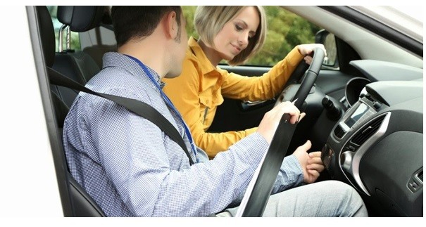 Các bước học lái xe ô tô cho người mới bắt đầu từng bước