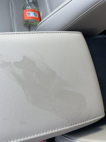 how to clean this superglue stain from leather in car v0 7w60em2cibe91 1