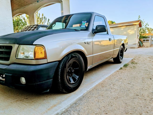 lowered with stock wheels for now will be putting frame v0 p43fcn6y3wmd1