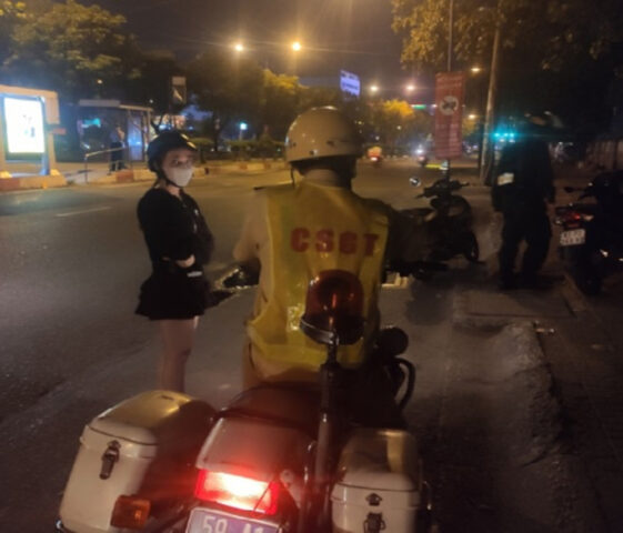 vn csgt lam luat 2
