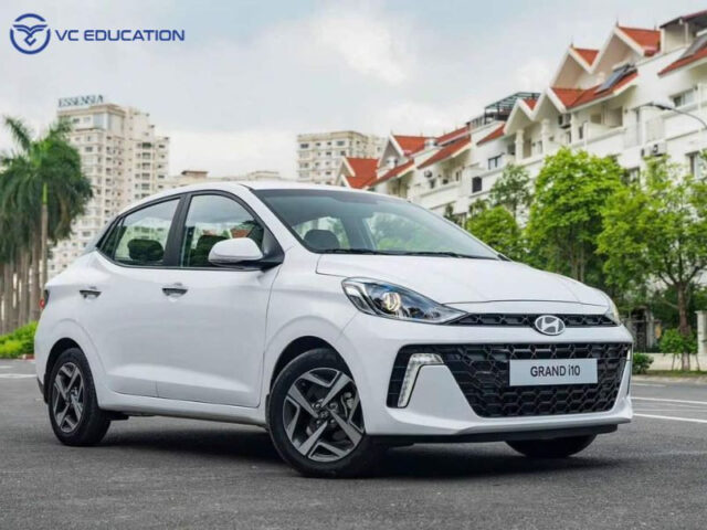 Toyota Raize và Hyundai Grand i10 đại diện cho dòng xe ô tô 5 chỗ mới dưới 500 triệu