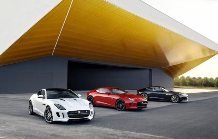 Jaguar F-Type - mẫu xe ô tô thể thao đẹp nhất thế giới