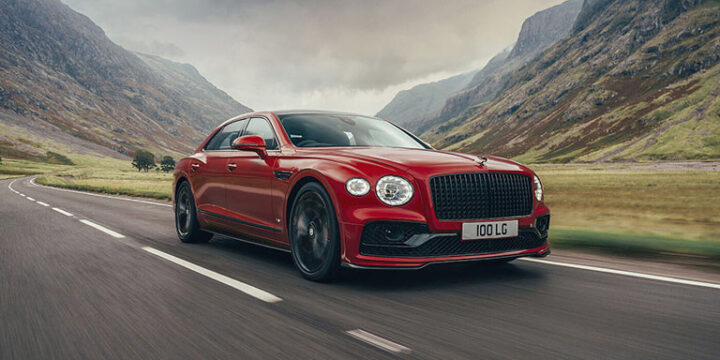 Bentley Flying Spur thanh lịch, một mẫu xe ô tô hạng sang cho nữ doanh nhân hiện đại