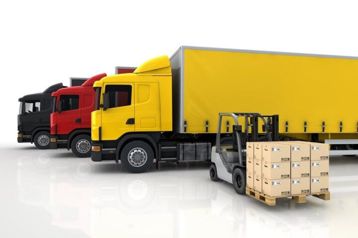 Hình ảnh minh họa cách xếp hàng hóa lên thùng xe ô tô đúng quy định