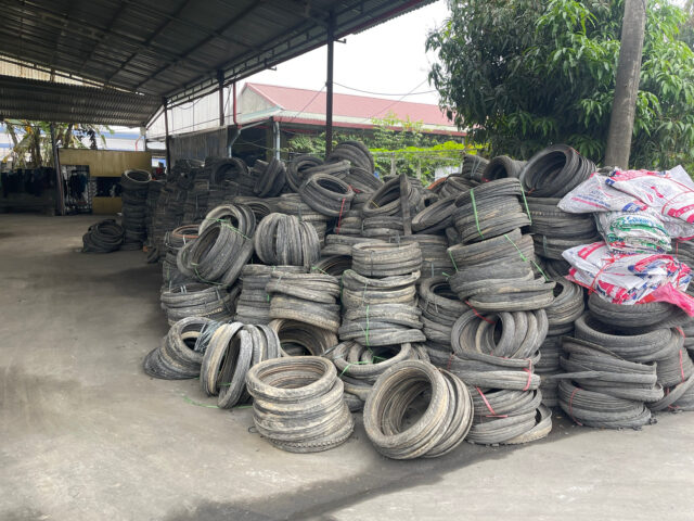 Chế tạo từ vật liệu cũ