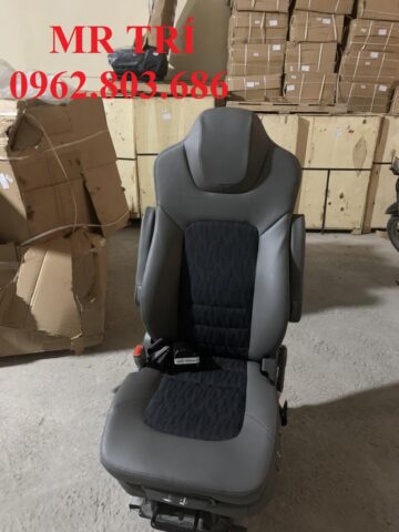 ghe hoi xe tai 1710235j22467