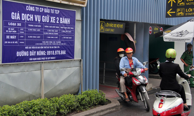 tang gia giu xe o san bay tan son nhat tu 1 12 1429