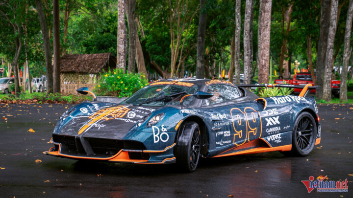 w pagani huayra 1jpg 26260