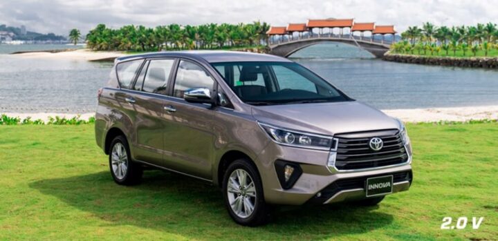 xe innova 7 cho 1